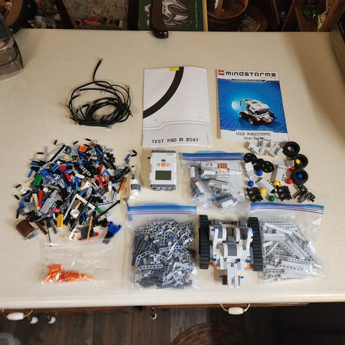 Lego mindstorms nxt part lot - mindstorms,