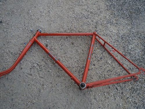 Ancien cadre vélo acier - de,