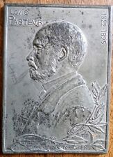 Ancienne médaille plaque en plomb fin 19ème Louis Pasteur  C42