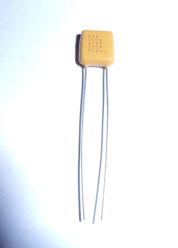 Sk041e475zaa condensateurs - sk041e475zaa,