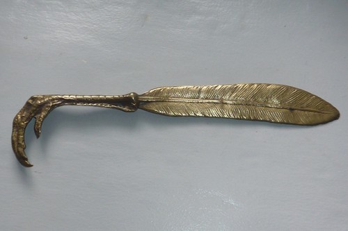 Coupe papier bronze patte - bronze,