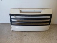 Calandre PEUGEOT J9 2.5D - 8V