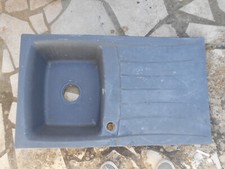 Evier cuisine en résine , relooké- - très bon état mais peinture à refaire