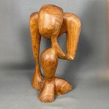 Statue Le Penseur en bois sculpté - Art contemporain déco élégante
