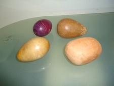 MERCERIE ANCIENNE OEUFS A REPRISER BOIS