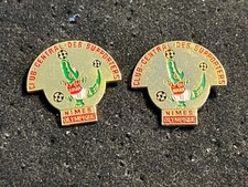 f 2 PINS PIN  FOOTBALL SOCCER