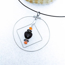 Collier ras de cou avec