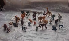 Lot figurines animaux - figurines,
