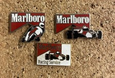 Lot PIN'S F1 Moto Marlboro