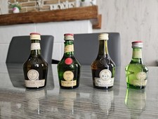 4 Bouteilles Miniature