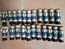 JOUET ANCIEN-EQUIPES DE FOOTBALLEURS POUR BABY-FOOT ANCIEN.PEINTS A LA MAIN.1920