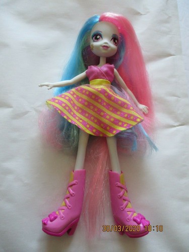 Poupee equestria girl - equestria,