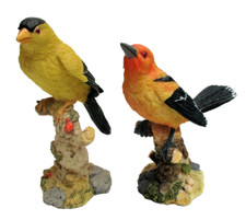 Lot de 2 figurines oiseaux /