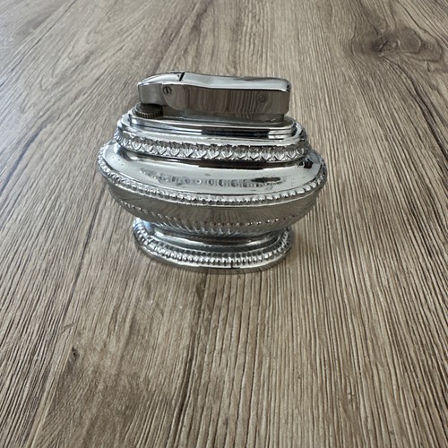 Briquet table vintage - de, space