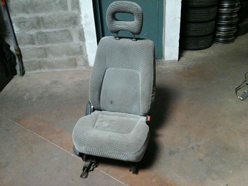 Siege avant droit - , mitsubishi