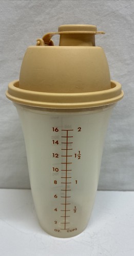 Vintage tupperware shaker cup - tupperware,