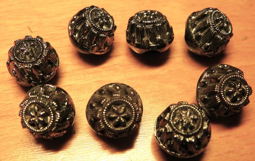 Boutons anciens perle - anciens,