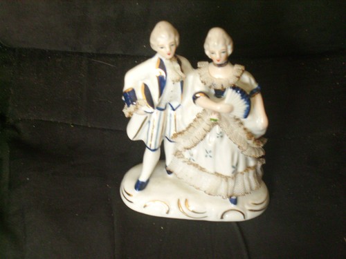 Scène galante porcelaine - galante,