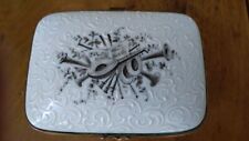 boite porcelaine Limoges avec instruments de Musique