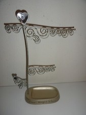 NICE NECKLACE HOLDER WITH
