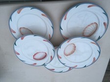 5 anciennes assiettes à asperge et artichaut en barbotine Sarreguemines Digoin