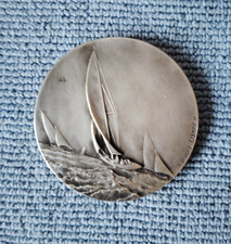 N°349) - MEDAILLE -REGATES -