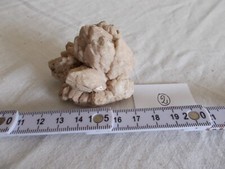 MINERAUX.FRANCE.QUARTZ FANTOME .ECHASSIERES.MASSE 95G.