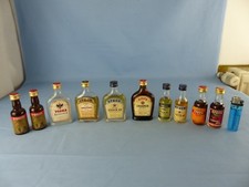Lot de 10 mignonnettes STOCK ITALY TRIESTE BRANDY RHUM  alcool et liqueurs