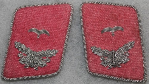 Patte col leutenant génie - patte,