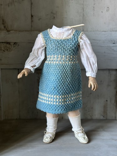 Robe ancienne tricotée - robe,