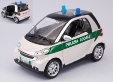 Miniature voiture auto 1:24