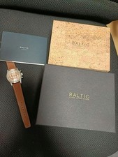 Montre à remontage manuel