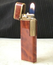 Briquet ancien @ Myon