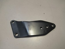 Plaque platine avant droite