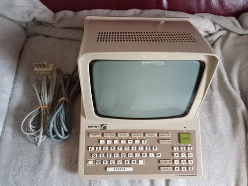 Minitel nfz 300 esthétique - minitel,