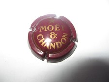 1 capsule de champagne  Moet et chandon N°155 bordeaux et or