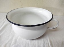 Ancien pot de chambre en métal émaillé déco vintage