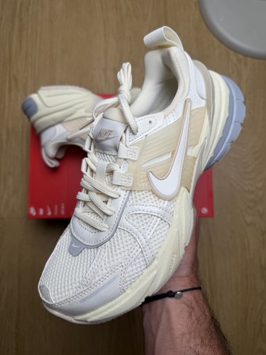 Nike v2k run baskets ivoire - run,