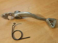 pédale de frein arrière