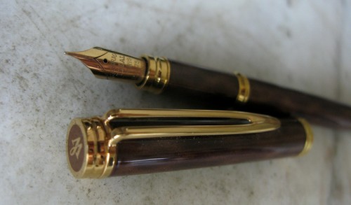 Tres beau stylo - beau,