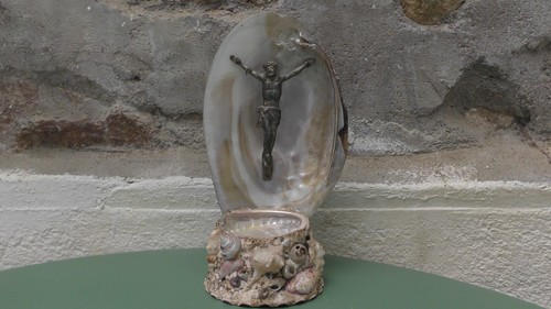 Bénitier crucifix dans - crucifix,