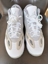 NIKE A I R JORDAN 11 RETRO LOW