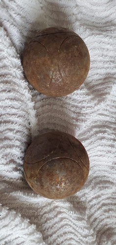 Ancienne boules pétanque - ancienne,