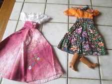 robes de présentation d'origine 76 et 78 pour  Tressy de Bella, soeur de Cathie