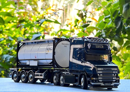 Remorque torpilleuse scania - torpilleuse,