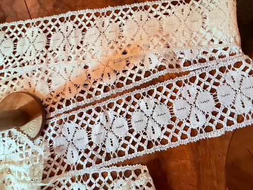Dentelle ancienne - dentelle,