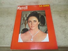 PARIS MATCH N°1074 du