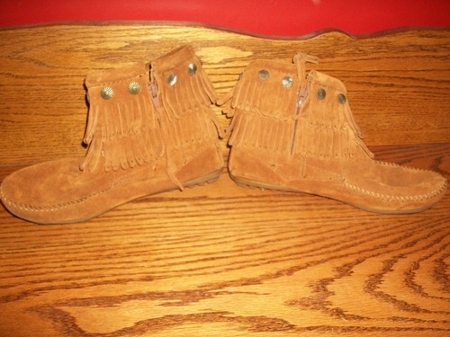 Minnetonka 692 ankle boots - minnetonka,