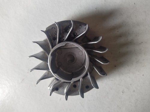 Volant magnetique pour - ,