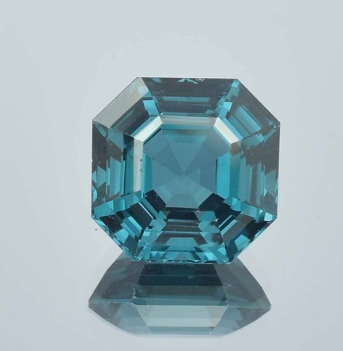 Pierre précieuse indicolite - précieuse,